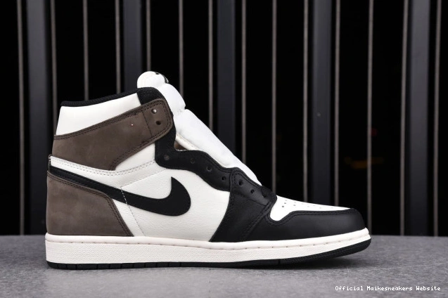 Official Maikesneakers RETRO HIGH AIR JORDAN 1 DARK 555088-105 MOCHA 0802